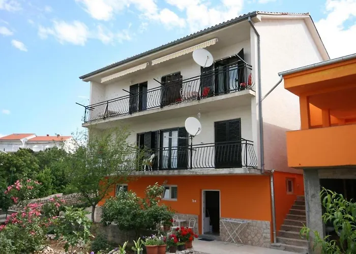 Διαμέρισμα Marine Apps *