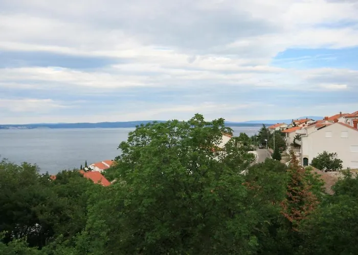 Marine Apps Lejlighed