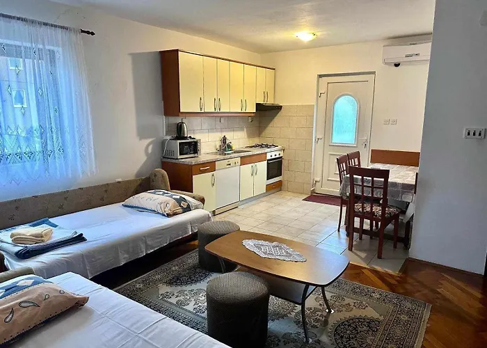 Marine Apps * Novi Vinodolski